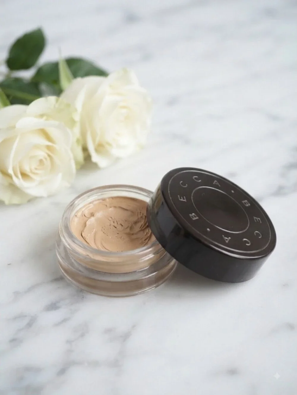 BECCA Ultimate Coverage Concealing Creme Macadamia ☆RARE☆ | Read Description